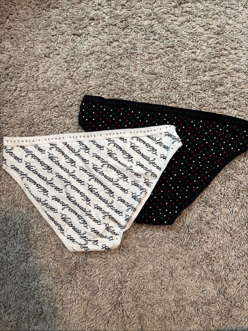 Victoria's Secret Girls Bikini Briefs 2-Pack - Black & White - Picture 3 of 3